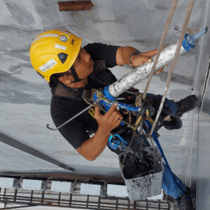 Jasa Rope Access Pembersihan dan Sealant Kaca Gedung Tinggi Bertingkat Tinggi Pekerjaan Ketinggian Profesional Bersetifikat Tersetifikasi Jakarta Bogor Depok Tangerang Selatan Bekasi Bandung Semarang Surabaya Medan Batam Makassar Balikpapan