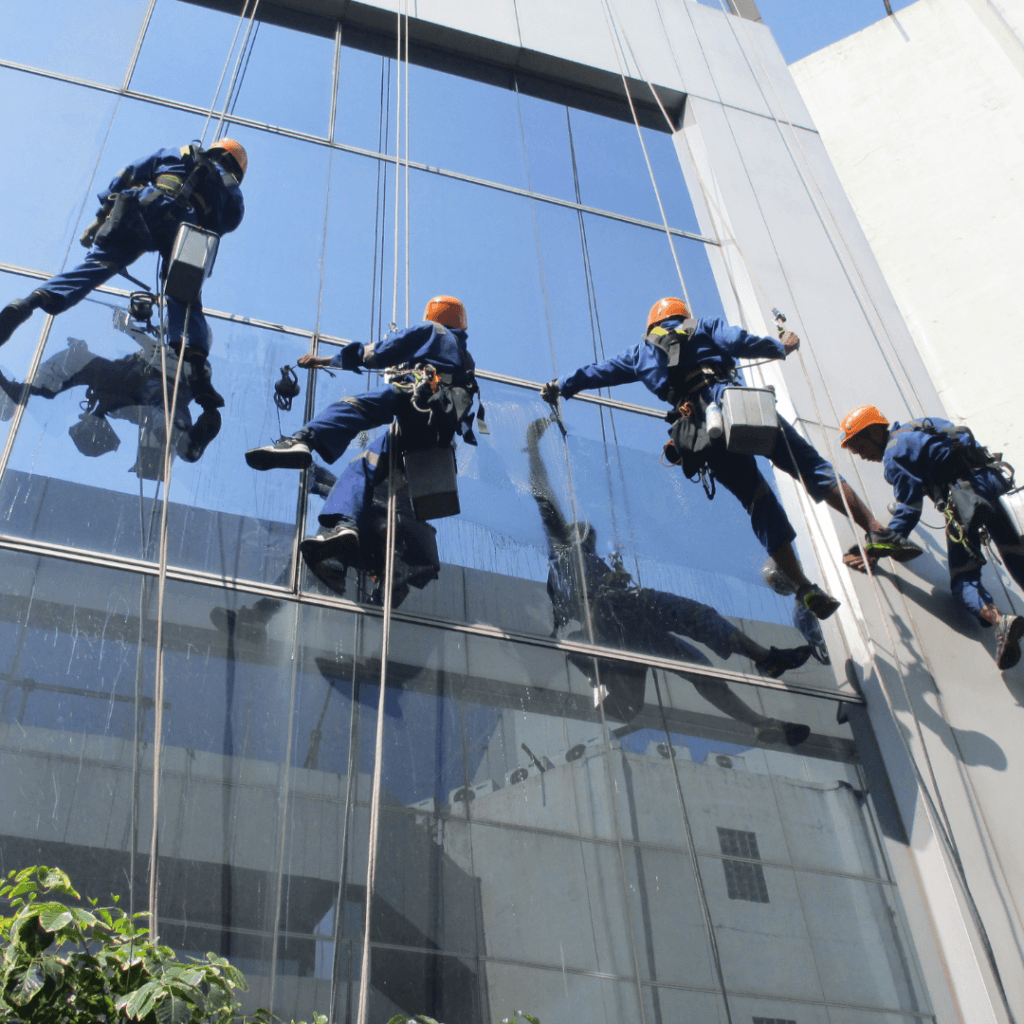 Jasa Rope Access Pembersihan dan Sealant Kaca Gedung Tinggi Bertingkat Tinggi Pekerjaan Ketinggian Profesional Bersetifikat Tersetifikasi Jakarta Bogor Depok Tangerang Selatan Bekasi Bandung Semarang Surabaya Medan Batam Makassar Balikpapan